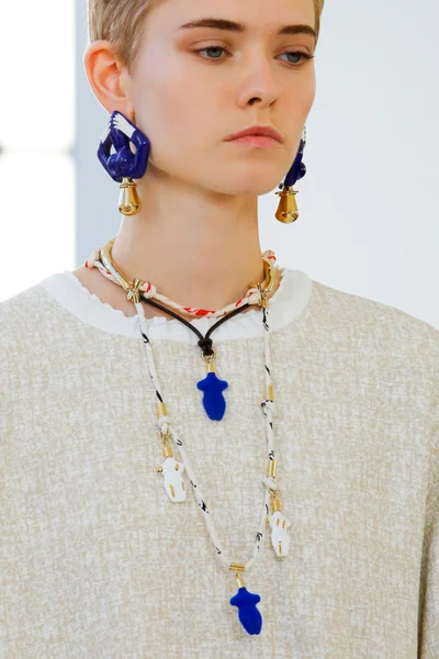 Look 82
